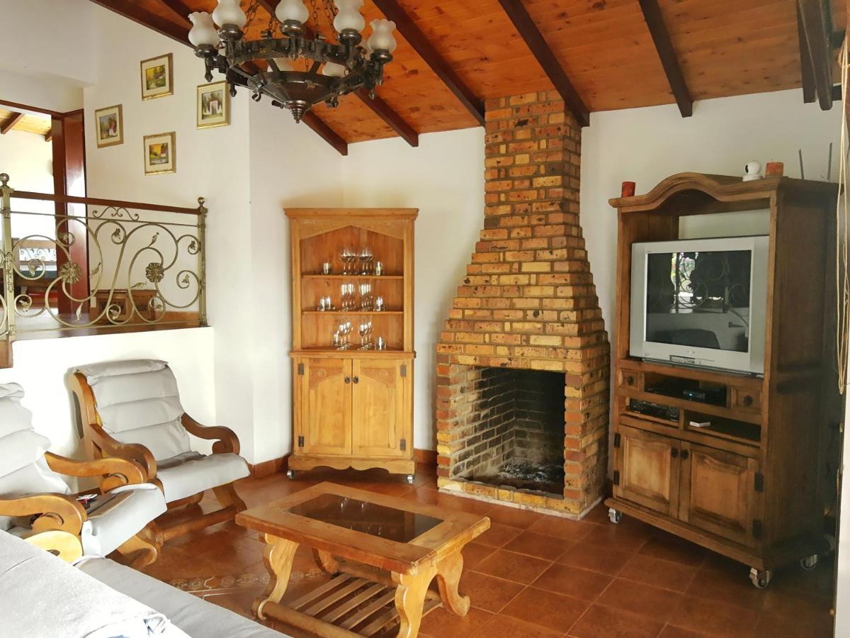 Casa Campestre Frente Acuarela -Mesa De Los Santos La Granja Eksteriør bilde